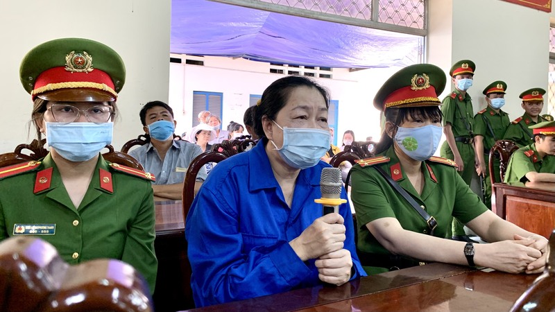 Bà trùm Mười Tường thừa nhận giúp sức Bà trùm Mười Tường thừa nhận giúp sức