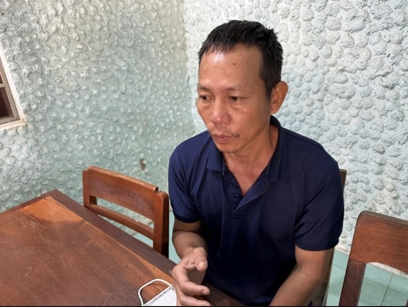 Ông Nhạt tại cơ quan điều tra huyện Tư Nghĩa
