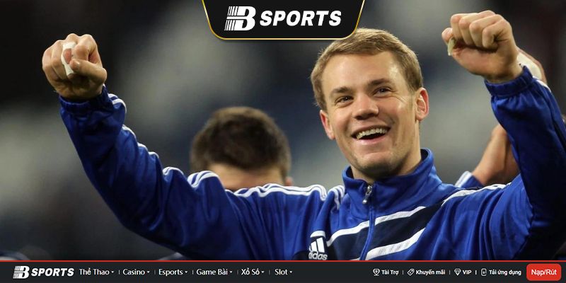 Neuer lên ngôi vô địch World Cup cùng ĐTQG Đức Neuer lên ngôi vô địch World Cup cùng ĐTQG Đức