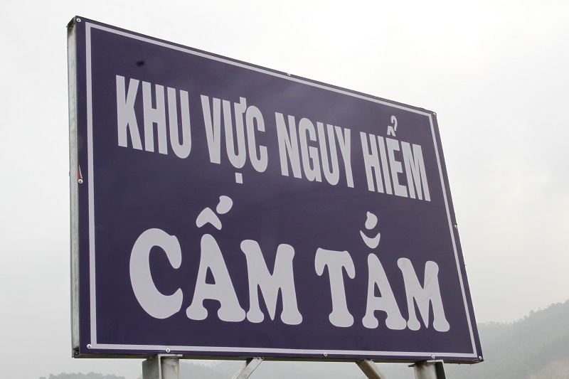Nơi nam sinh chết đuối khi đi tham quan có biển báo nguy hiểm