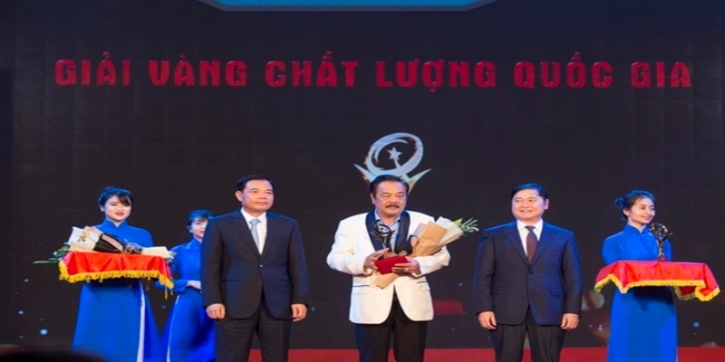Điều tra phó tổng giám đốc Tập đoàn Tân Hiệp Phát Điều tra phó tổng giám đốc Tập đoàn Tân Hiệp Phát