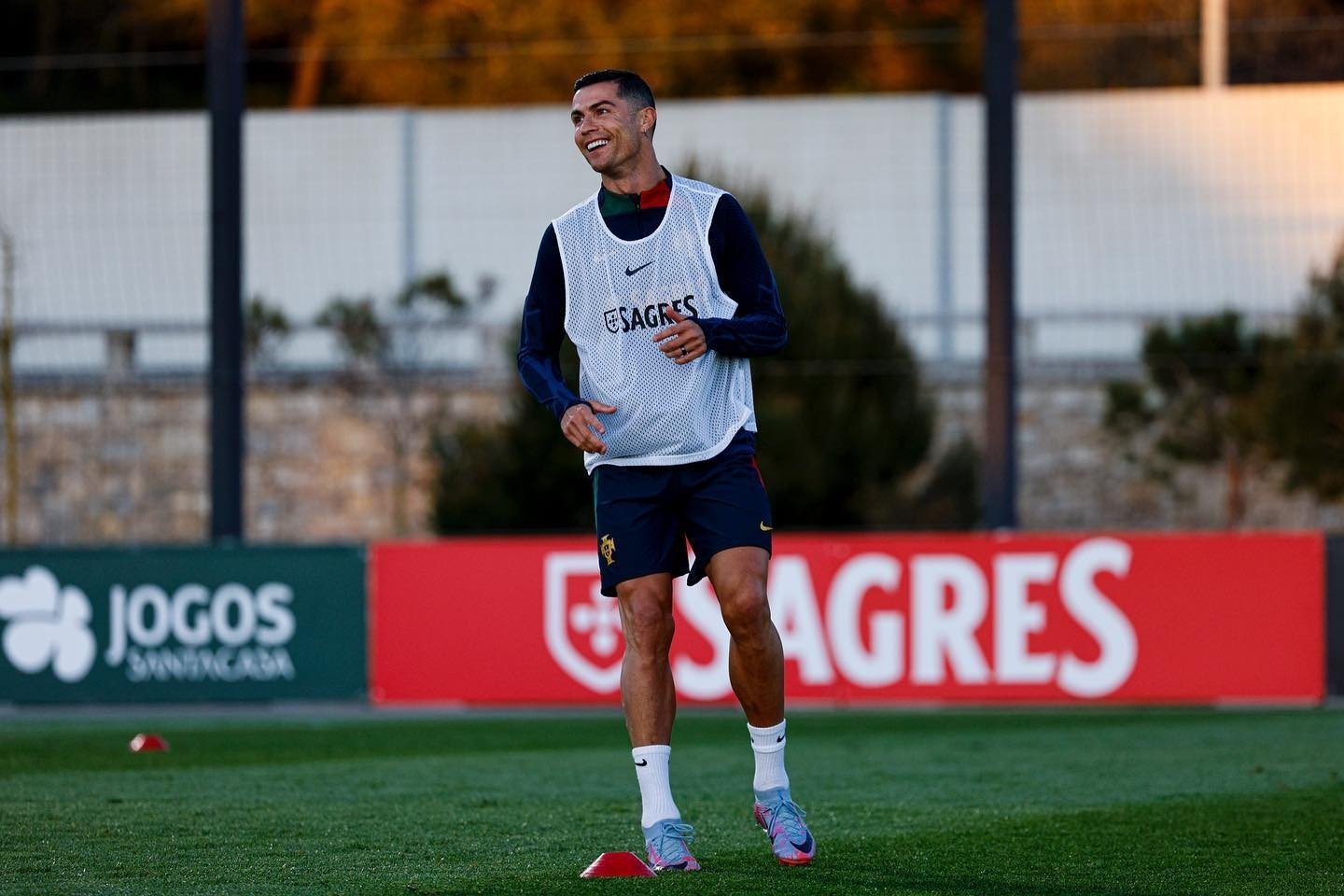Dù đã ở tuổi 38 nhưng Cristiano Ronaldo vẫn nhận được sự tín nhiệm của HLV Roberto Martinez