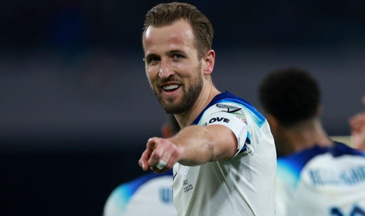Harry Kane ghi bàn thắng thứ 54 và trở thành cầu thủ ghi nhiều bàn nhất cho Tam sư